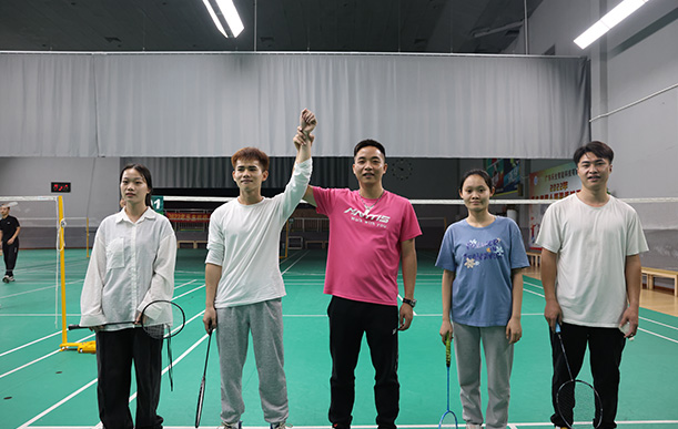 同臺競技，各展風采